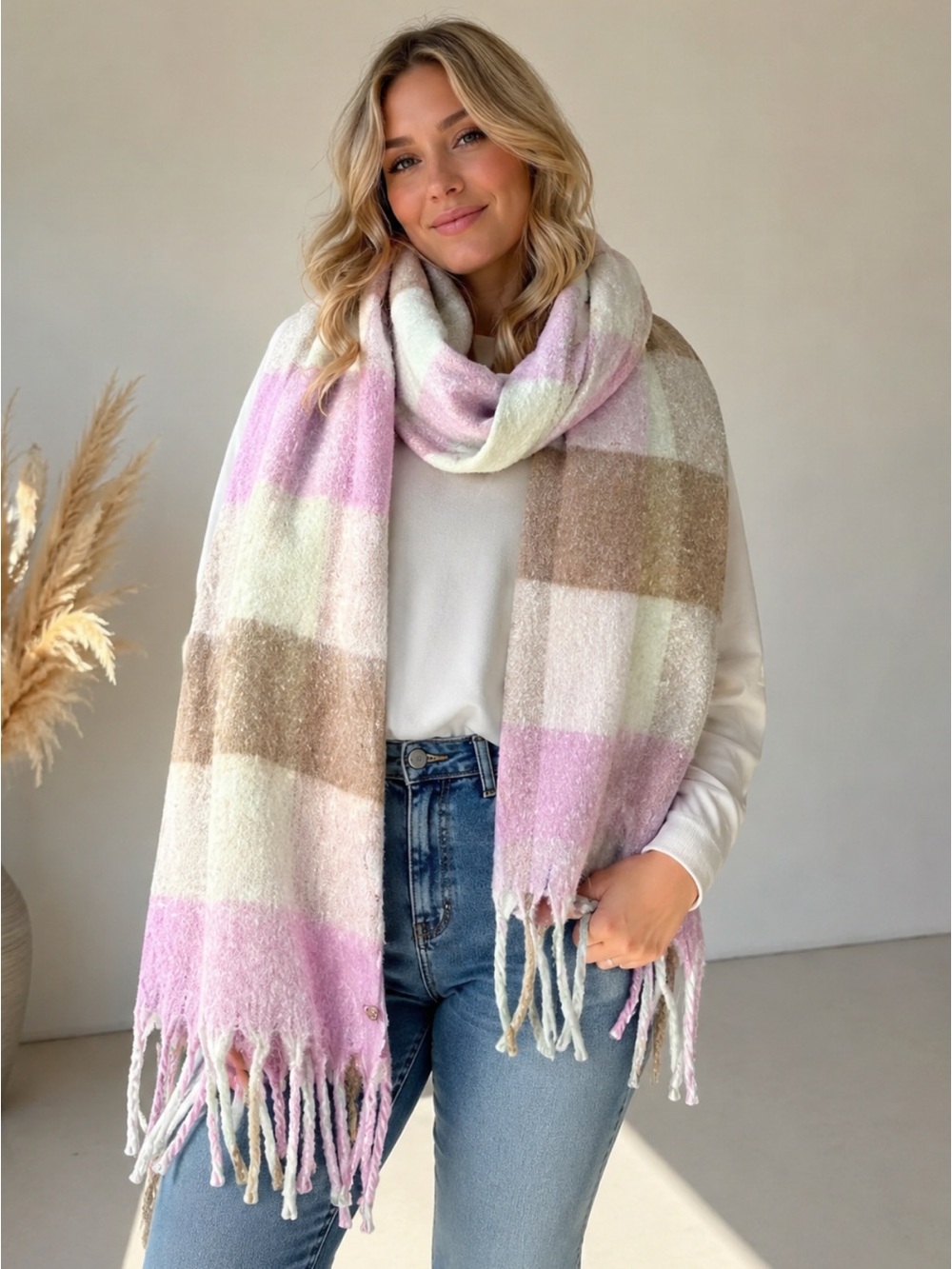 🎉5 for $45🎉  NWT Juicy Couture large scarf one size